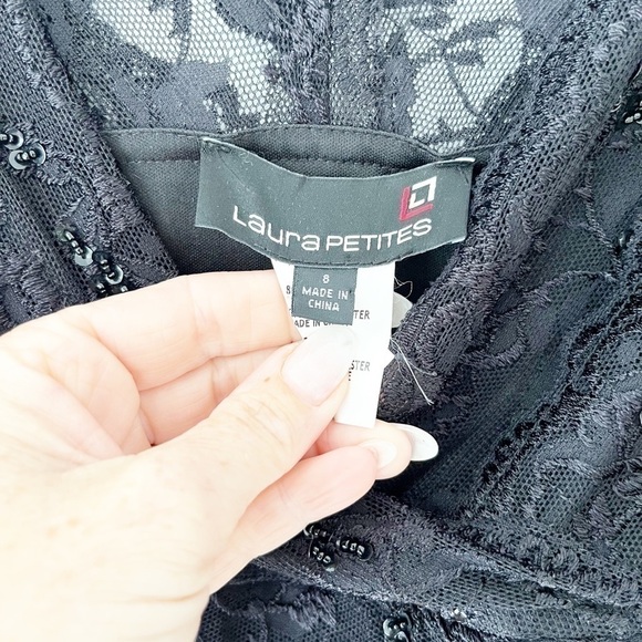 Beautiful layered Black beaded and lace dress - Picture 6 of 9